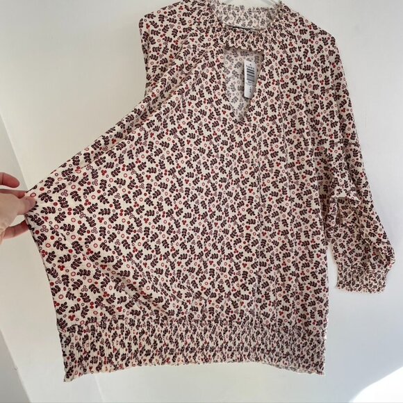 NEW NWT TORRID 4 Plus Size Textured Jersey Choker Neck Smocked Bottom Top Floral - Picture 10 of 15